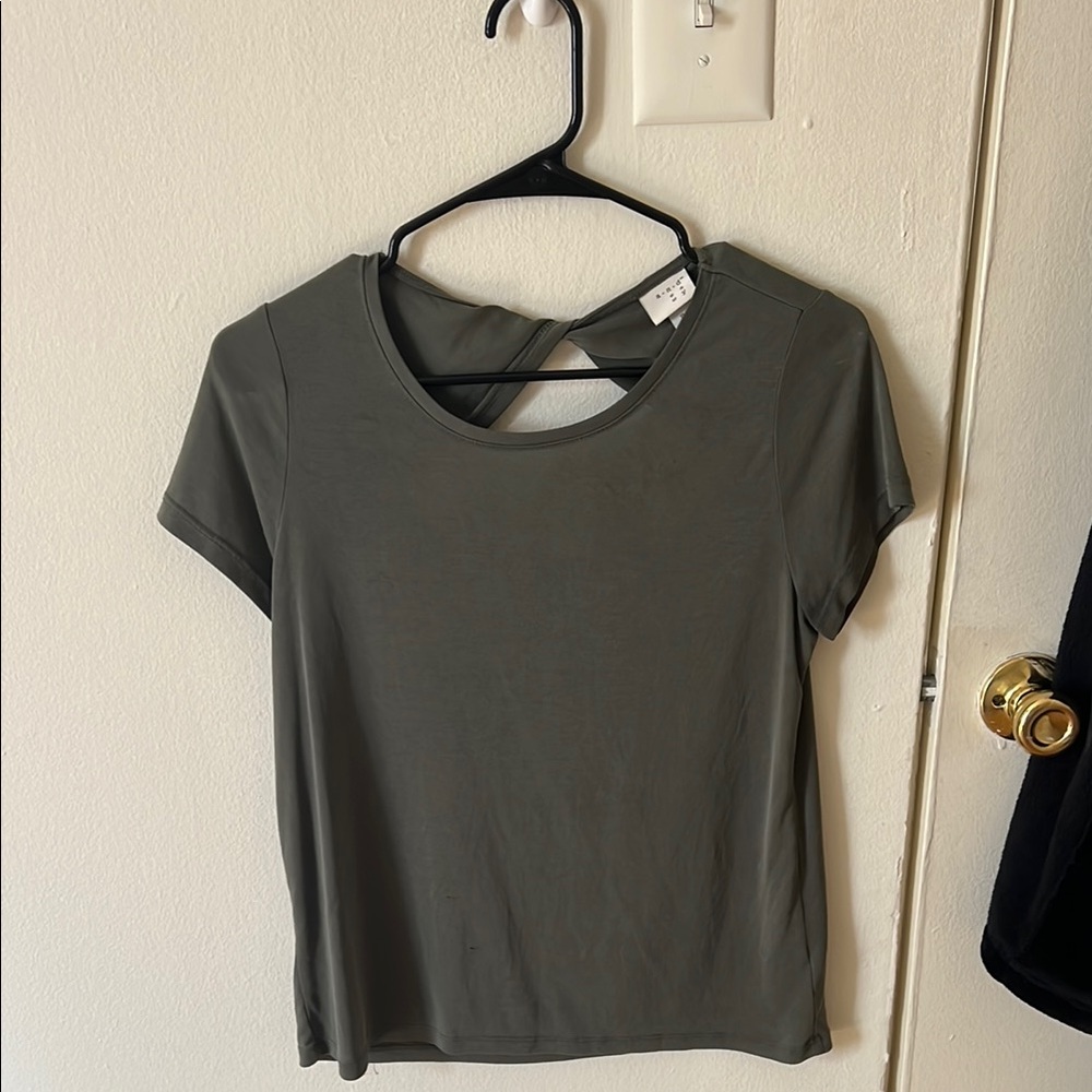 Women's Green Top